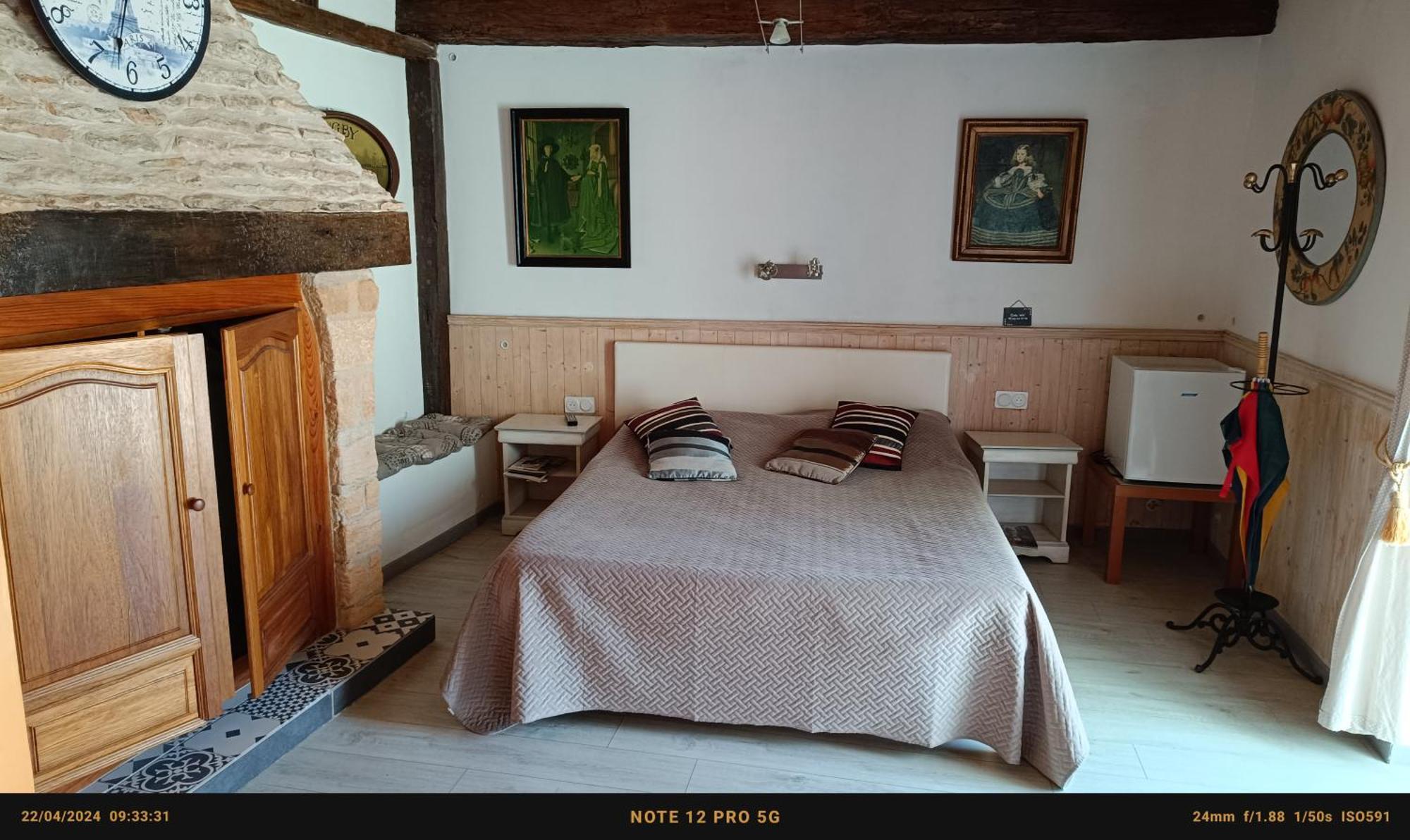 Chambres D'Hotes & Gites Pouget Les Eyzies Exterior photo