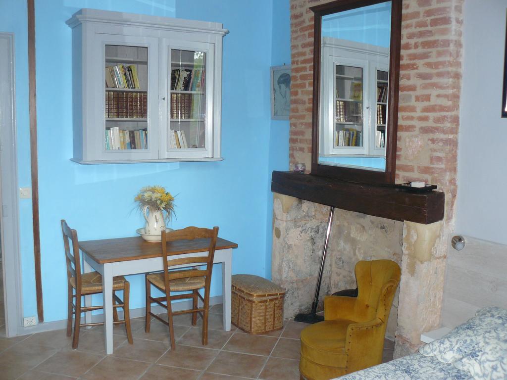 Chambres D'Hotes & Gites Pouget Les Eyzies Exterior photo